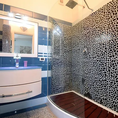 Le Palme By Interhome Valderice